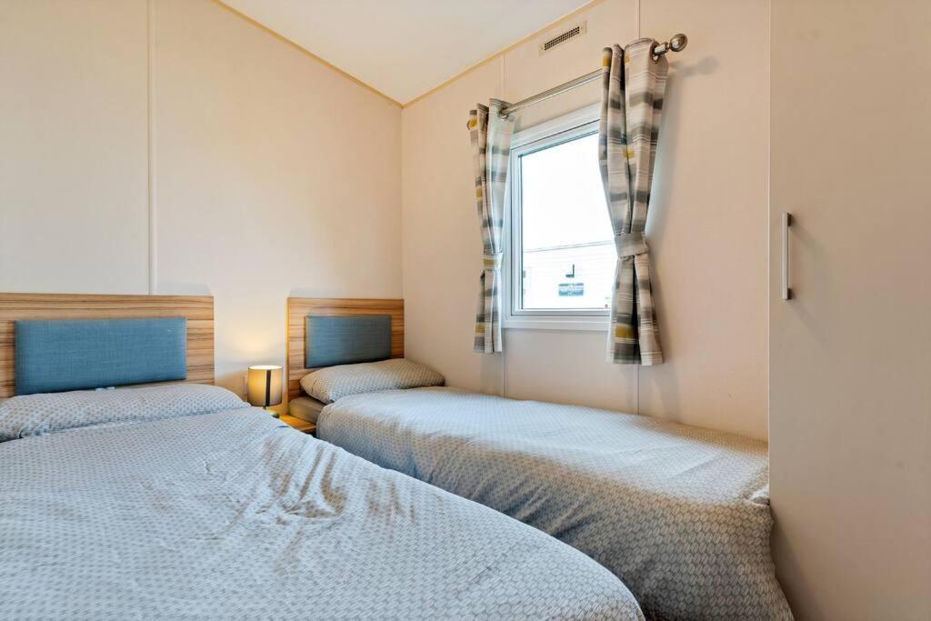 Tattershall Lakes: Sally'S Superior Stay Zewnętrze zdjęcie